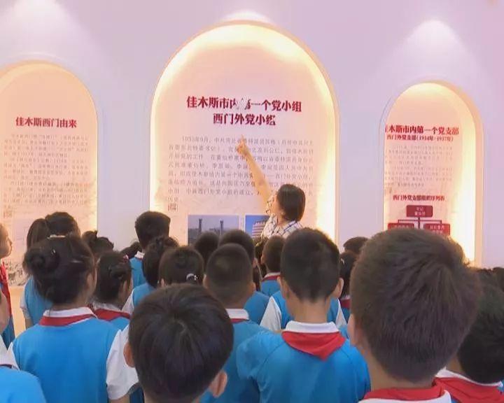 狂打铁!罗凯文25投仅7中拿到17分 三分11中3